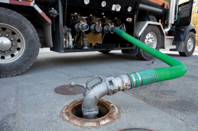 3045 POLYURETHANE DROP HOSE FOR SUCTION AND DELIVERY OF GASOLINE AND ALTERNATIVE FUELS - SΩ 65 PSI by Jason Industrial